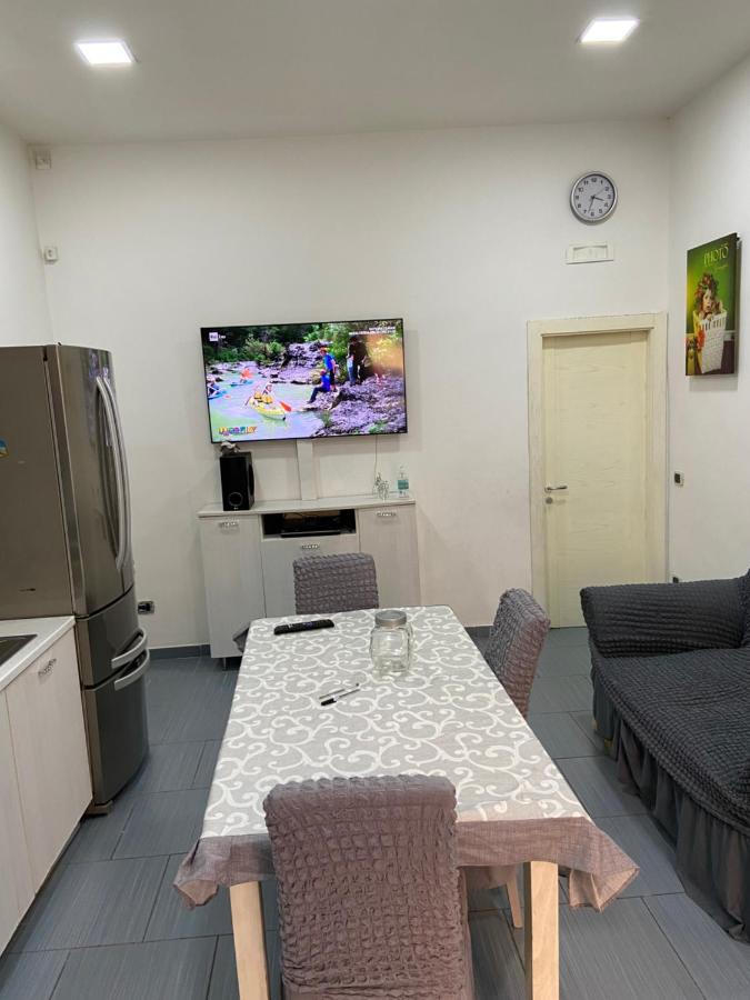 Vincenzo Home Apartment